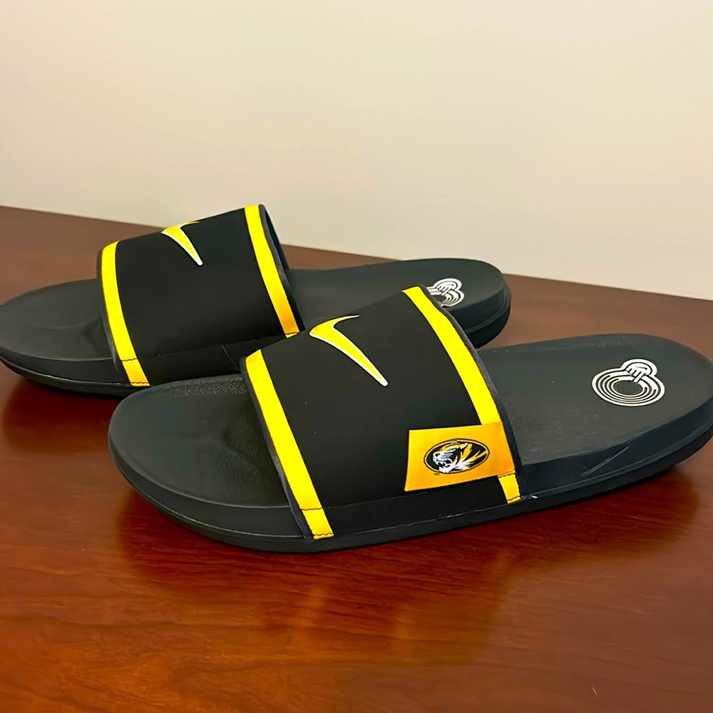 Mizzou Nike Slides
